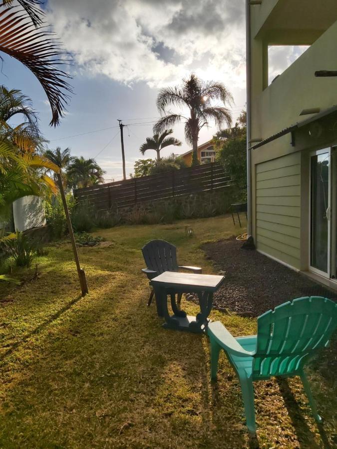 Location Meublee - Les Avirons Apartment Exterior foto